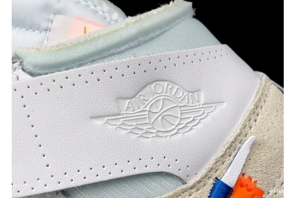 Cheap EP  Air White 1 100 AQ0818 Jordan Retro High O-W AQ0818-100 0227